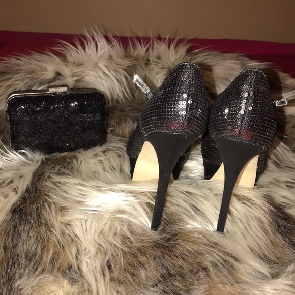 Bebe stilettos - Picture 3 of 4